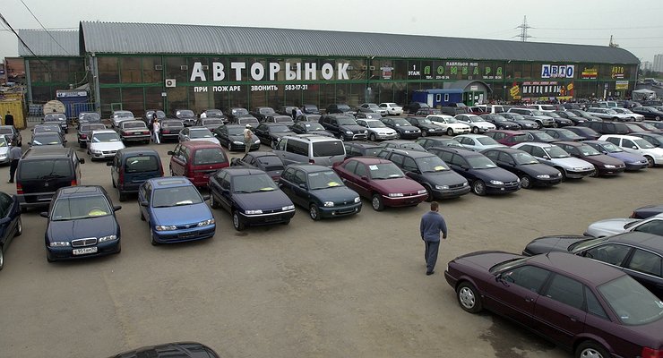 Nobody cares: how the Russian authorities artificially deprive citizens of new cars