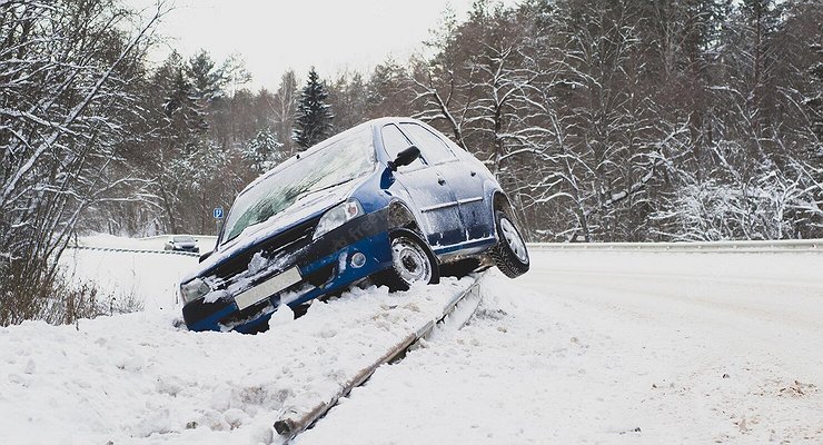 How to get out of the ice rut without causing an accident