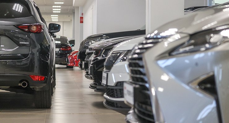 Know-how: looking for profitable schemes for buying a car in a crisis
