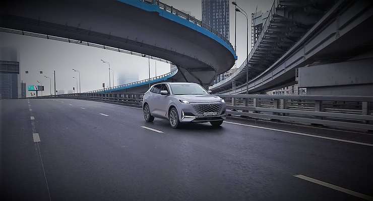 Khlyust from China: video test drive of the Changan Uni-K crossover