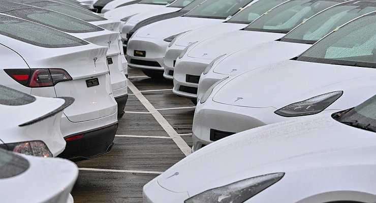 A number of Tesla models have a flammable battery problem