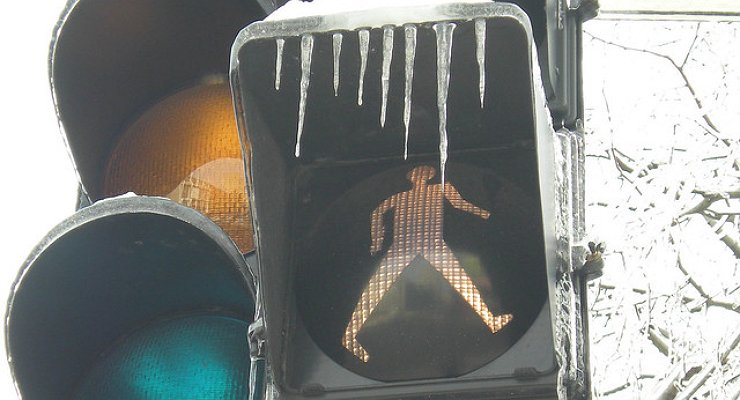 Russian traffic lights change color