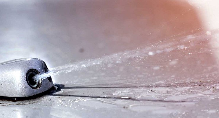 Why the driver needs to readjust the windshield washers in winter
