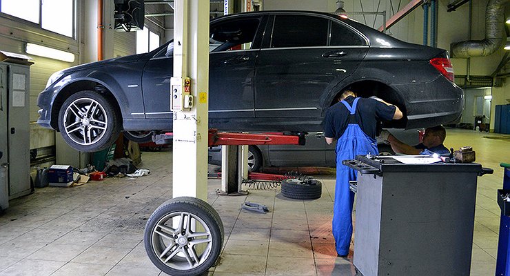 Why buying a cheap car is now more profitable than driving a thoroughbred “German”