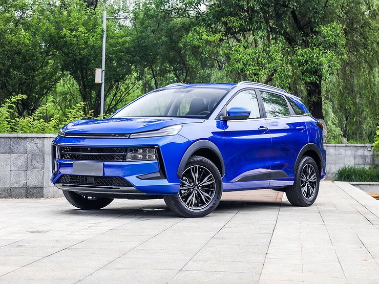 В России стартовали продажи кроссовера JAC JS6
