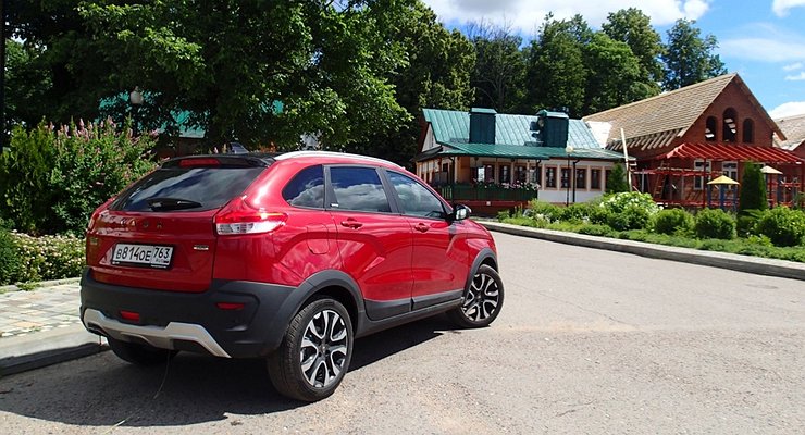 LADA dealers sell used cars that promise cheap repairs