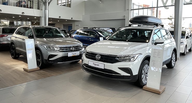 Dust bag on the head: with which the Russian car market entered 2023