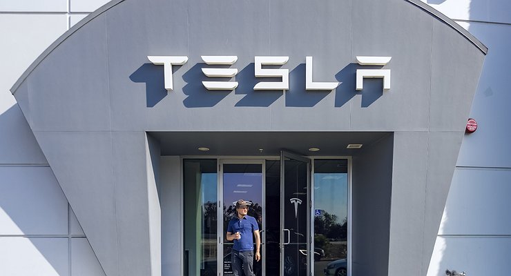 Tesla deprives Toyota of the title of most valuable car brand in the world