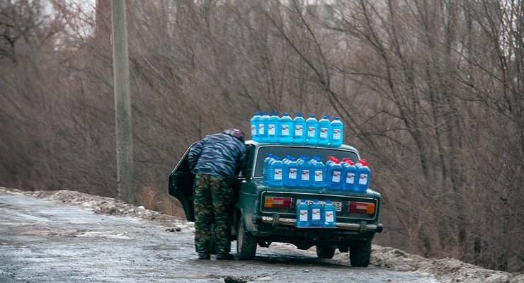 How to buy a good windshield washer fluid for the winter obscenely cheaply