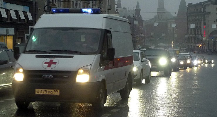 A traffic police camera has been launched in Moscow, which can be fined for missing an ambulance
