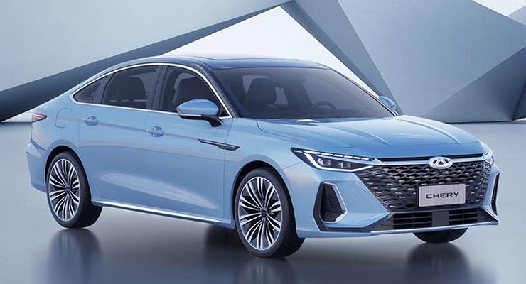 Chery and Omoda bring two different sedans to the Russian market