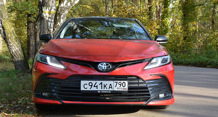 Car owners told why Kia Rio and LADA Granta are cooler than Toyota Camry