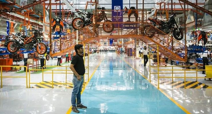 Motorcyclists taken off wheels: Russian riders hesitant to switch to Asian “holes”