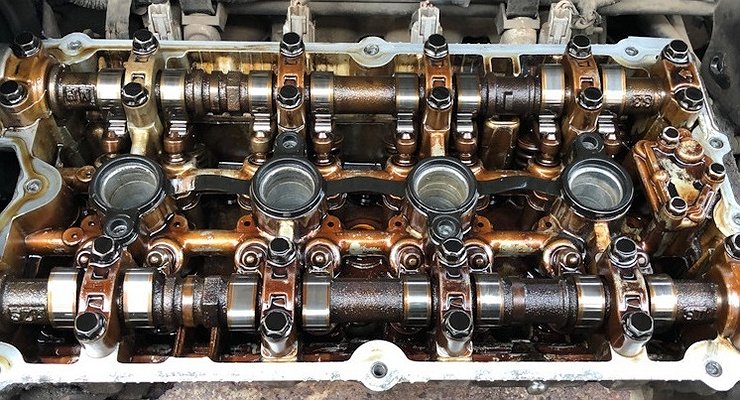 What characteristics of motor flushes should be taken into account when using them