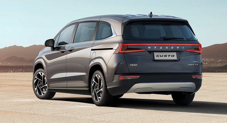 In Russia, the acceptance of orders for the new Hyundai Custo began