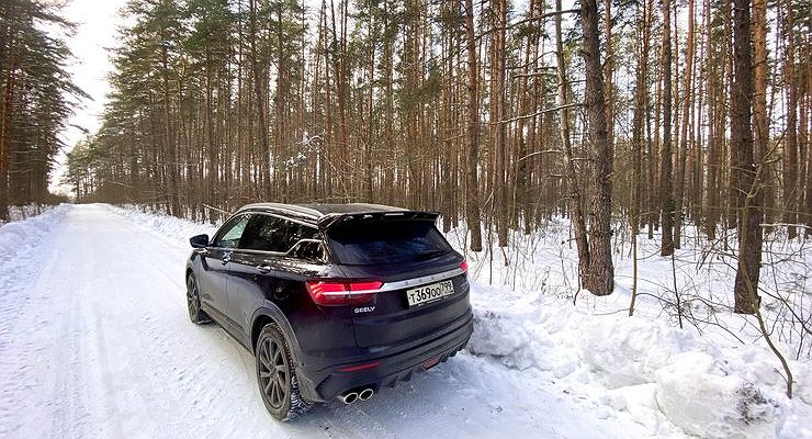Where Russians go en masse in their cars on February 23