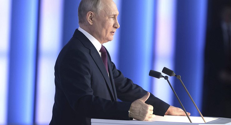 Putin promises new roads, the Chinese – cheap crossovers and car sharing – a serious price hike: the results of the week