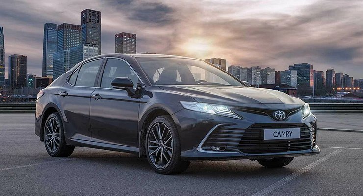 What three-year-old cars are Russians actively buying in 2023