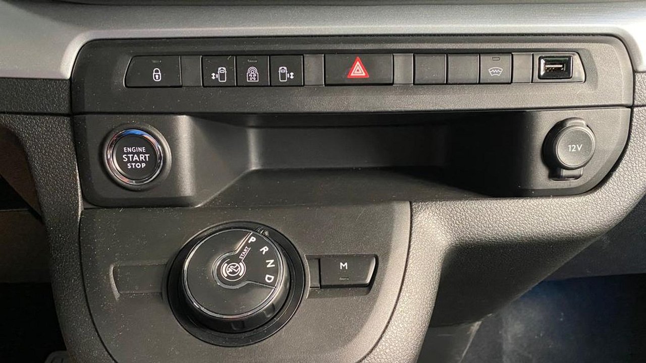 Why car manufacturers began to abandon automatic transmissions en masse