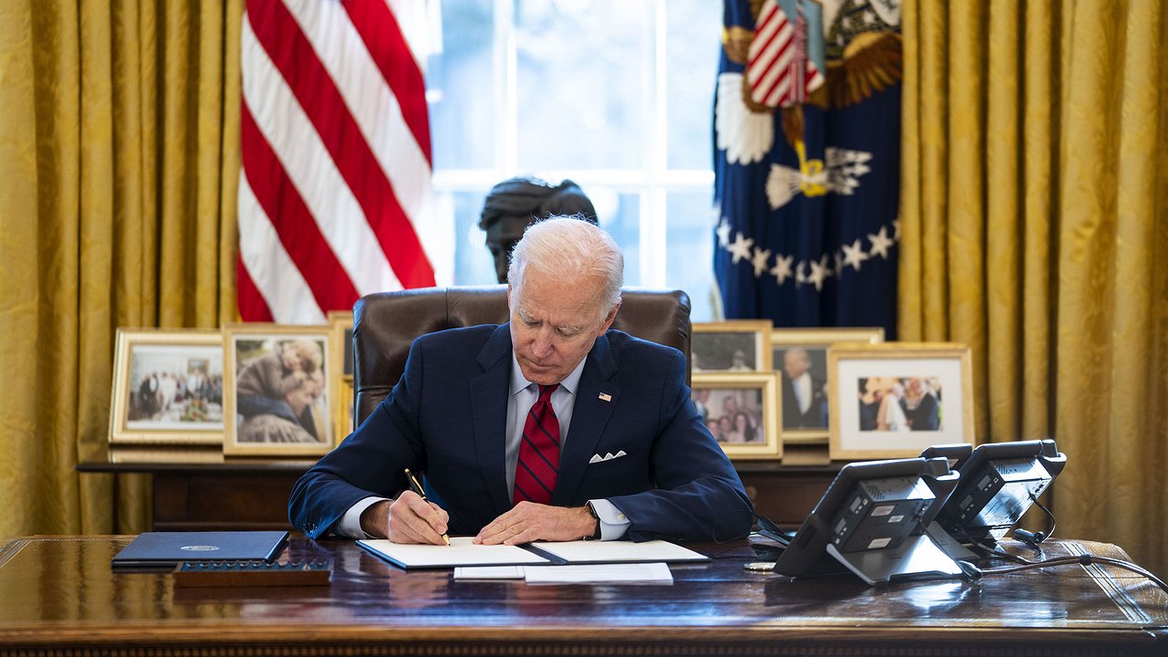 Old Biden miscalculated: European car factories are in no hurry to move to America