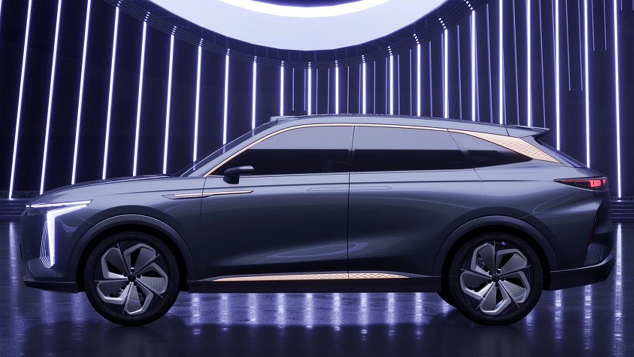 Exeed launches AtlantiX in Russia, Chery – Arrizo 8 and Kaiyi – super budget version of E5: results of the week