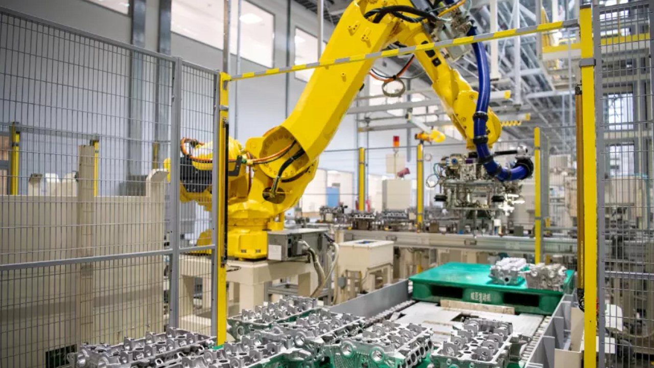 Korean guess: Hyundai is restarting one of its Russian factories