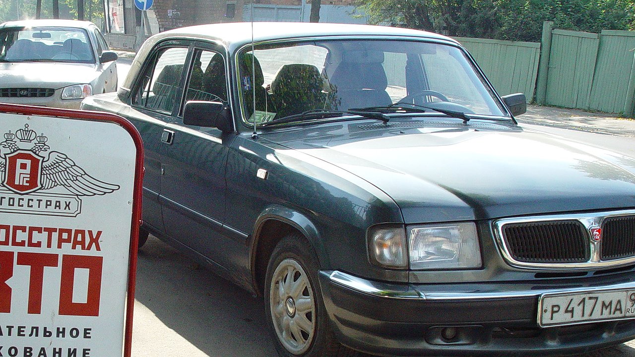 The Supreme Court recognized an accident due to an open door as an insured event under OSAGO