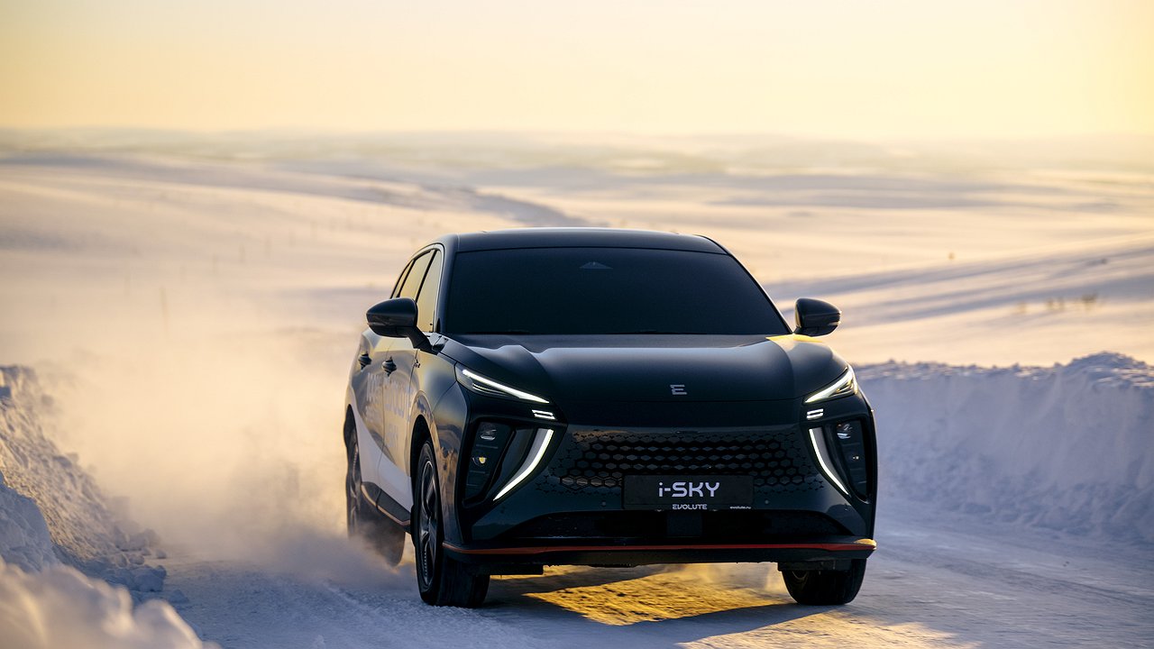 What super new products from Moskviz and AVTOVAZ will take the Russian car market to the next level