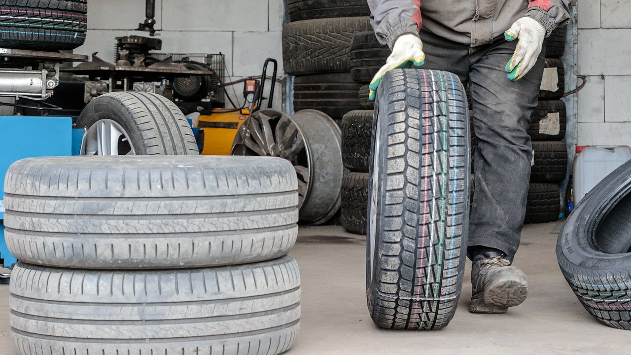 Assembly of spring tires: we balance the wheels correctly and do not argue with the masters