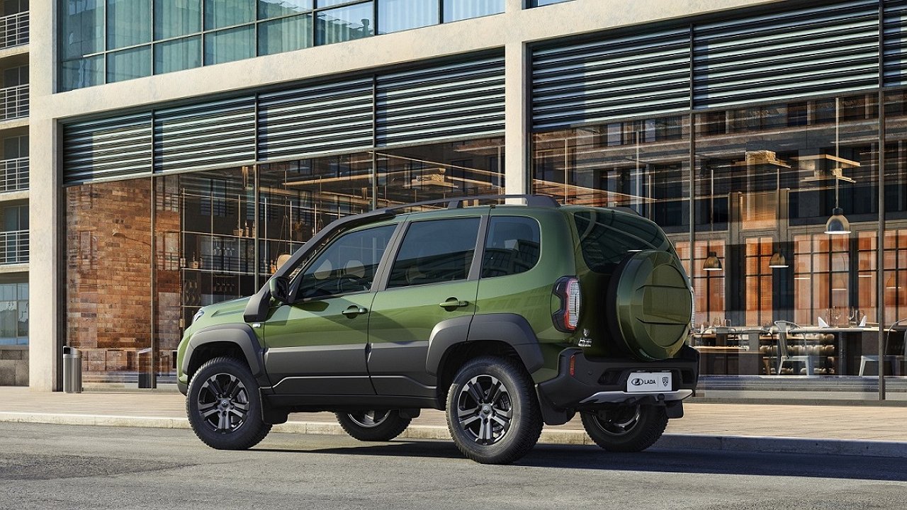 AVTOVAZ starts deliveries of LADA Niva Travel in a new version