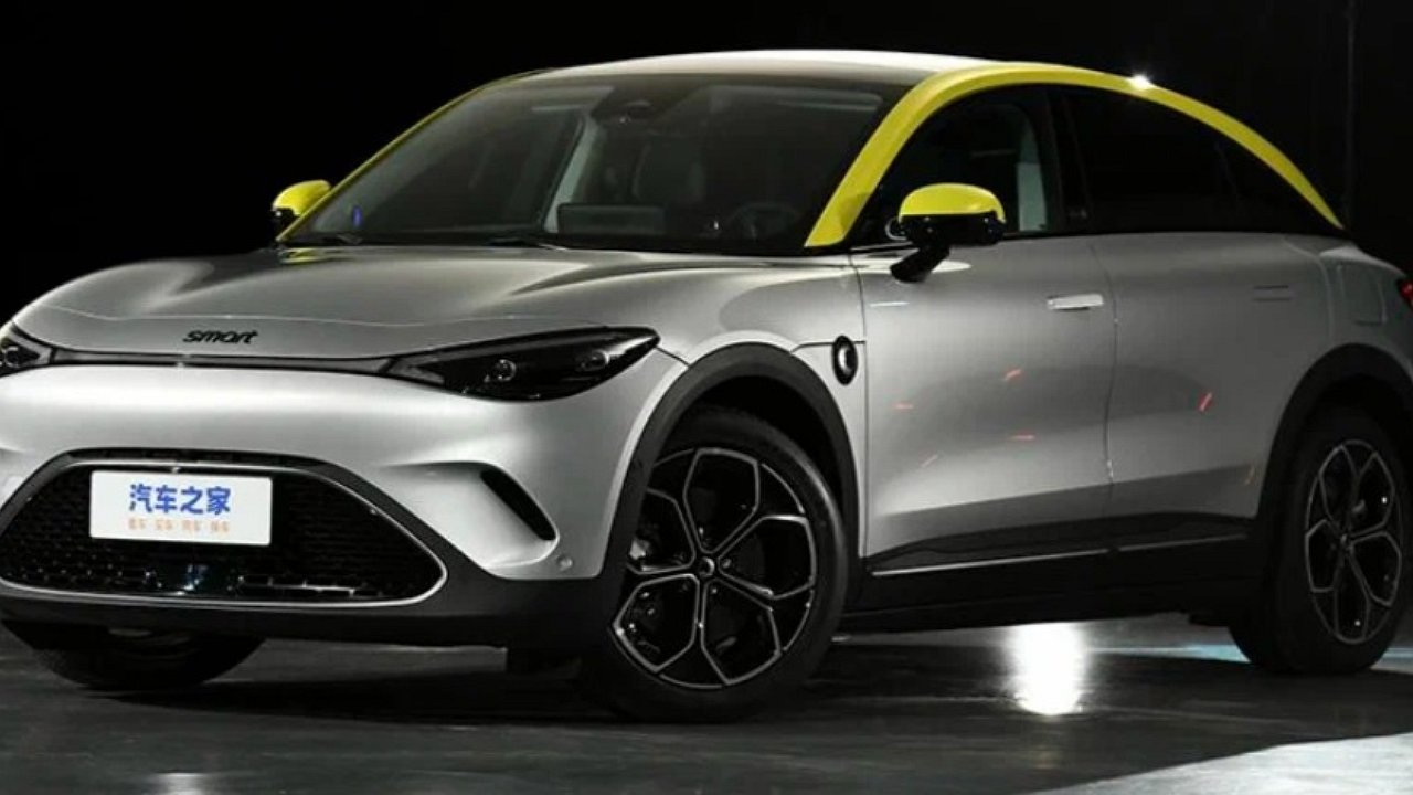 Smart introduced a five-meter crossover with 428 horsepower