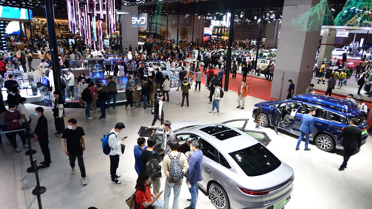 How Chinese automakers rot US competitors