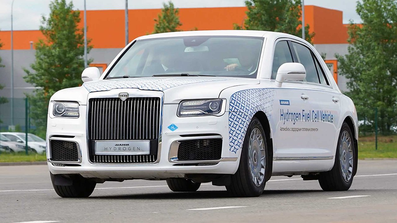 Aurus will present another version of the Senat sedan before the end of the year