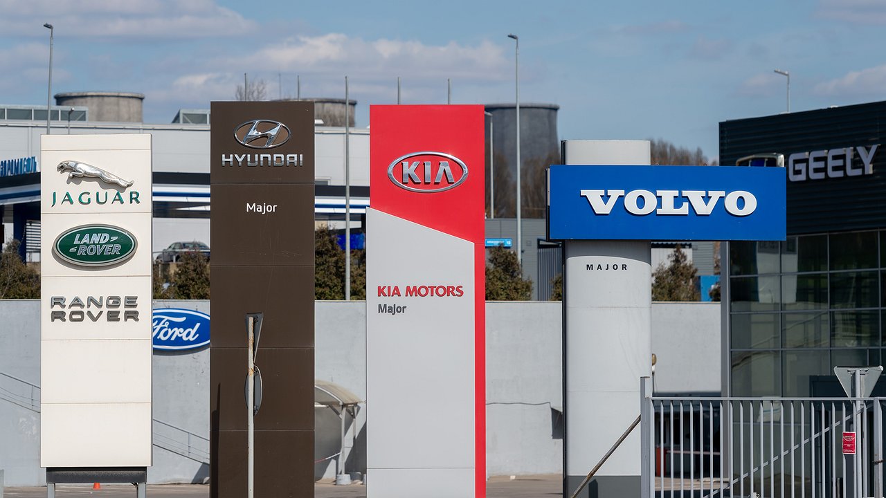 Mongolian march: where the tightening of Western sanctions will lead the Russian car market