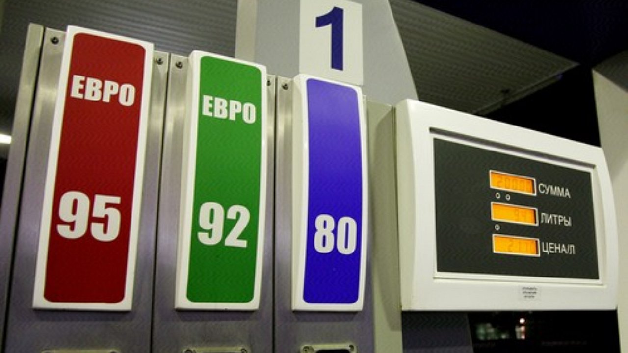 The Russian authorities promised an “inflationary” increase in gasoline prices