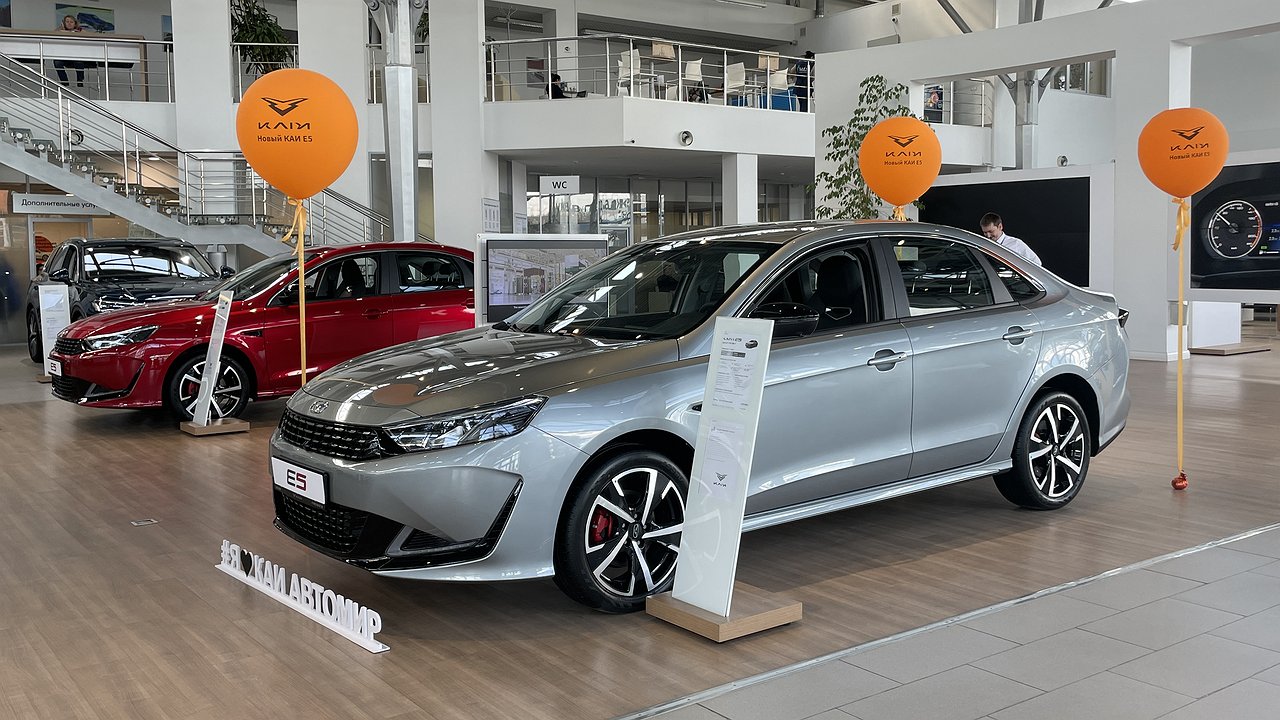 We went to the dealers: we search and find cheap new cars