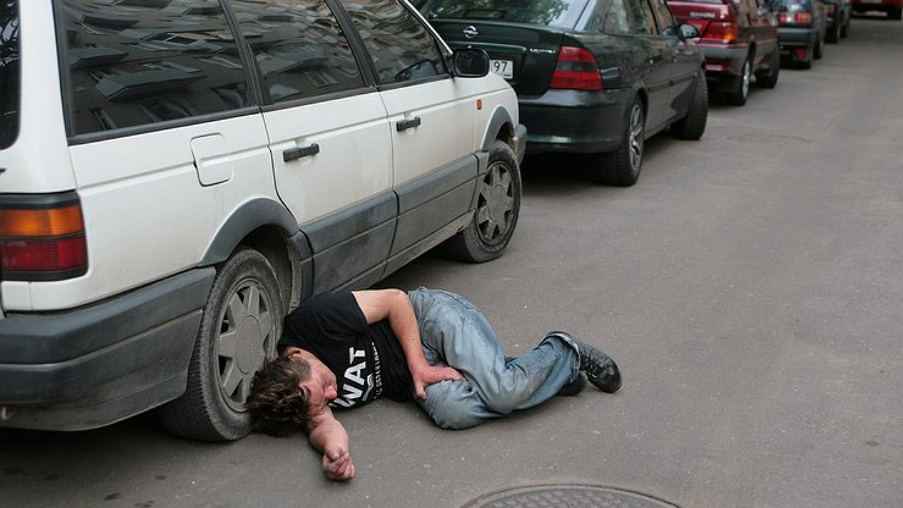 How do you fine passengers who drink alcohol in the passenger compartment?