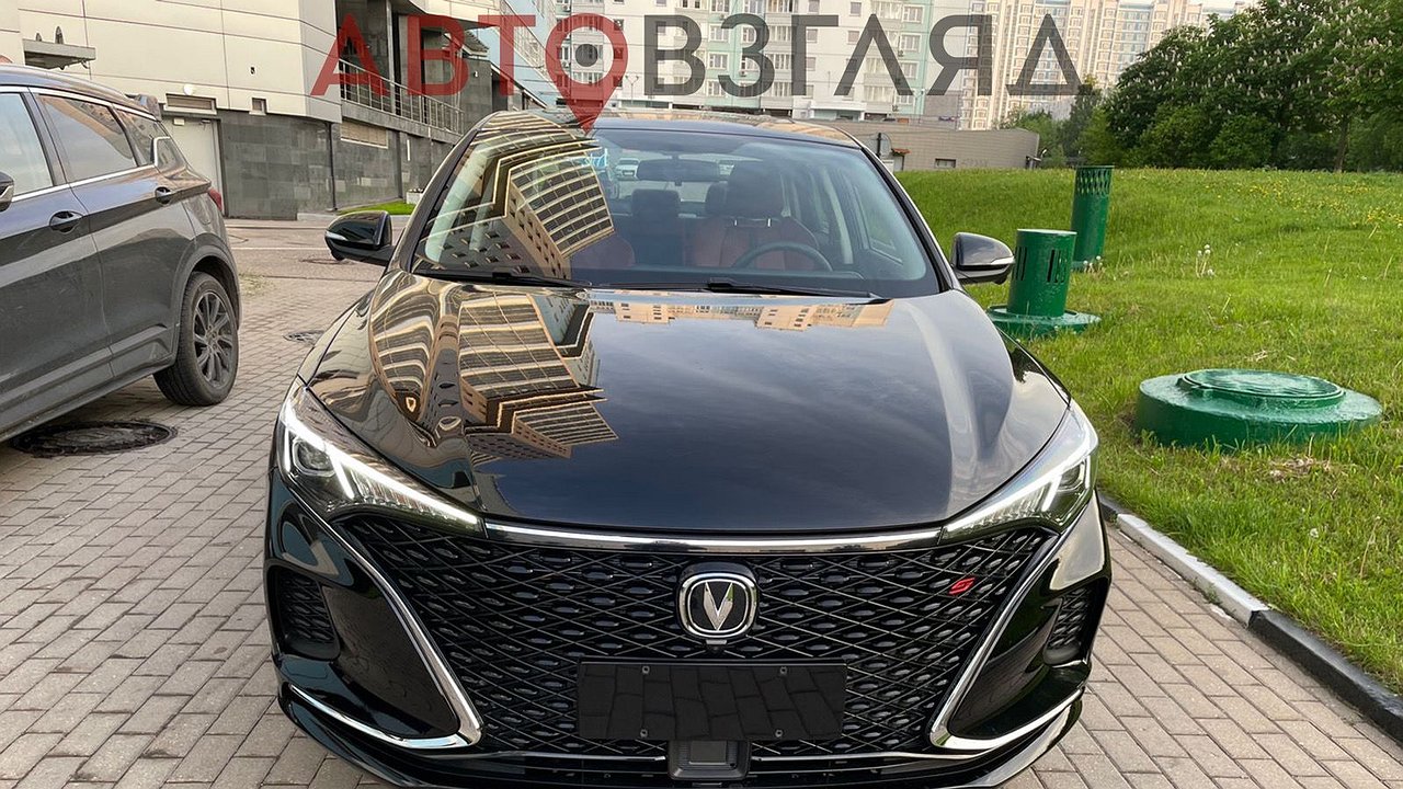 Russian dealers have released the interior and options of the latest Changan Eado Plus sedan