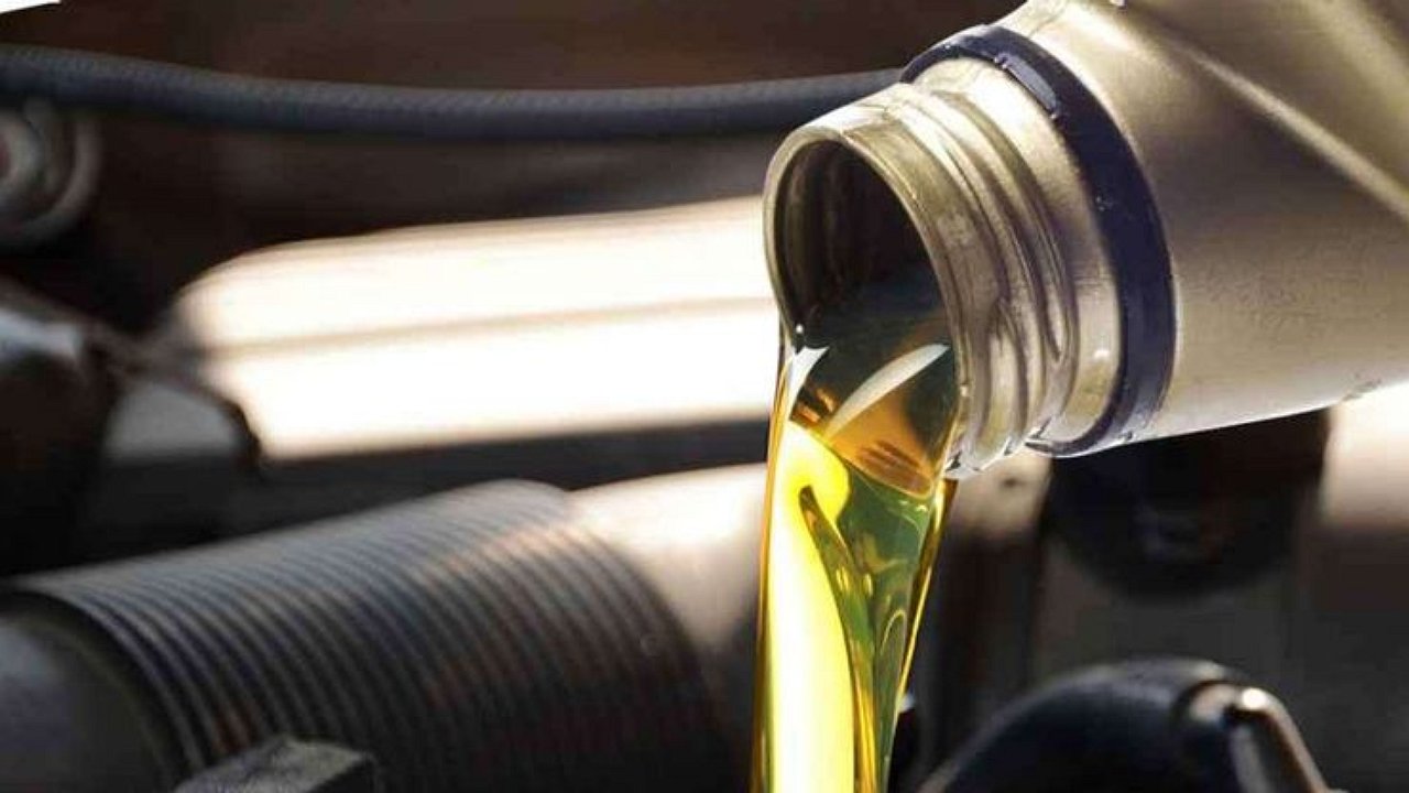 Why the engine “eats” one oil, but does not consume the other