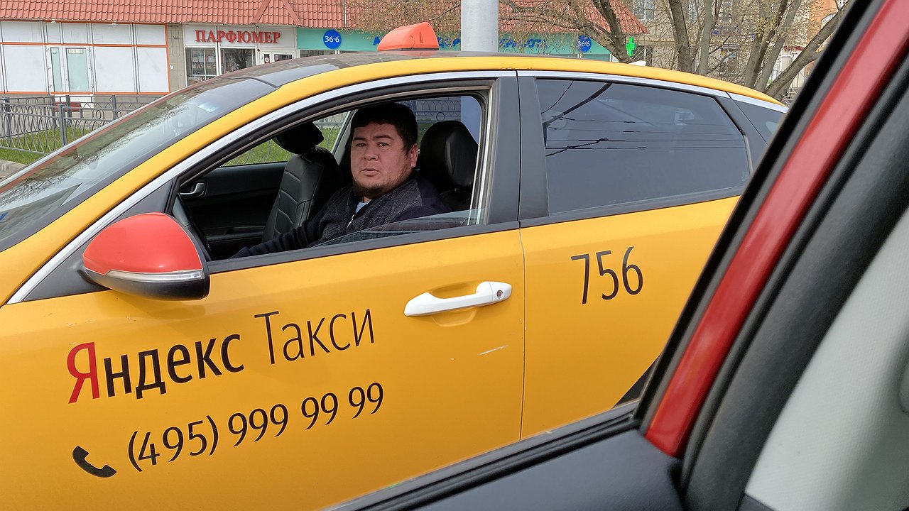 How taxi drivers cheat drivers who agreed not to call the traffic police to the scene of an accident