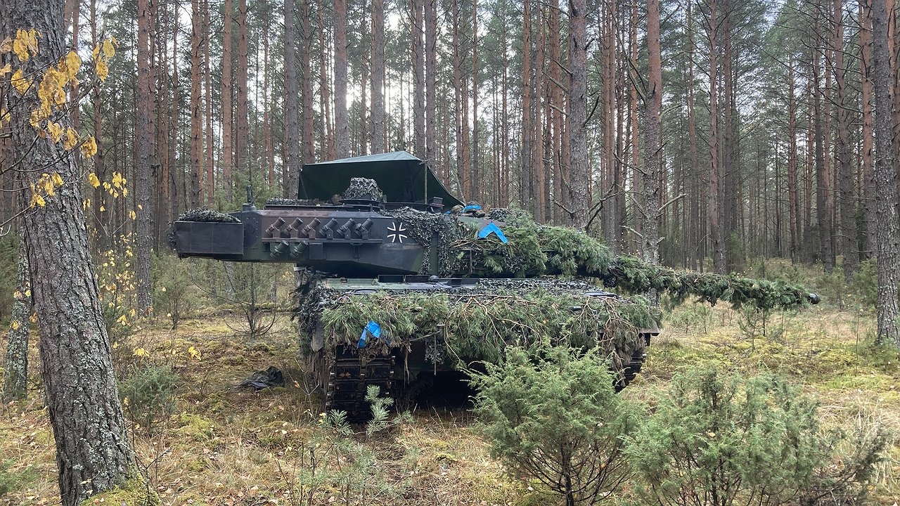 How much money can you get for broken Ukrainian Leopard and Bradley