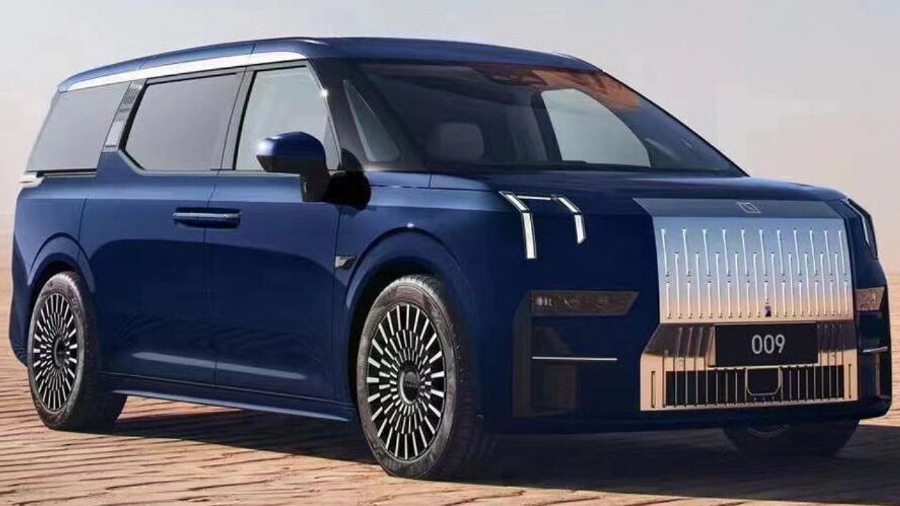 Geely will convert all of its cars to methanol