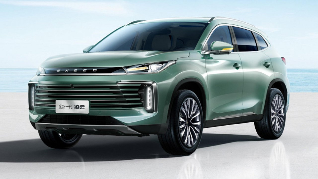 Exeed showed an updated crossover TXL