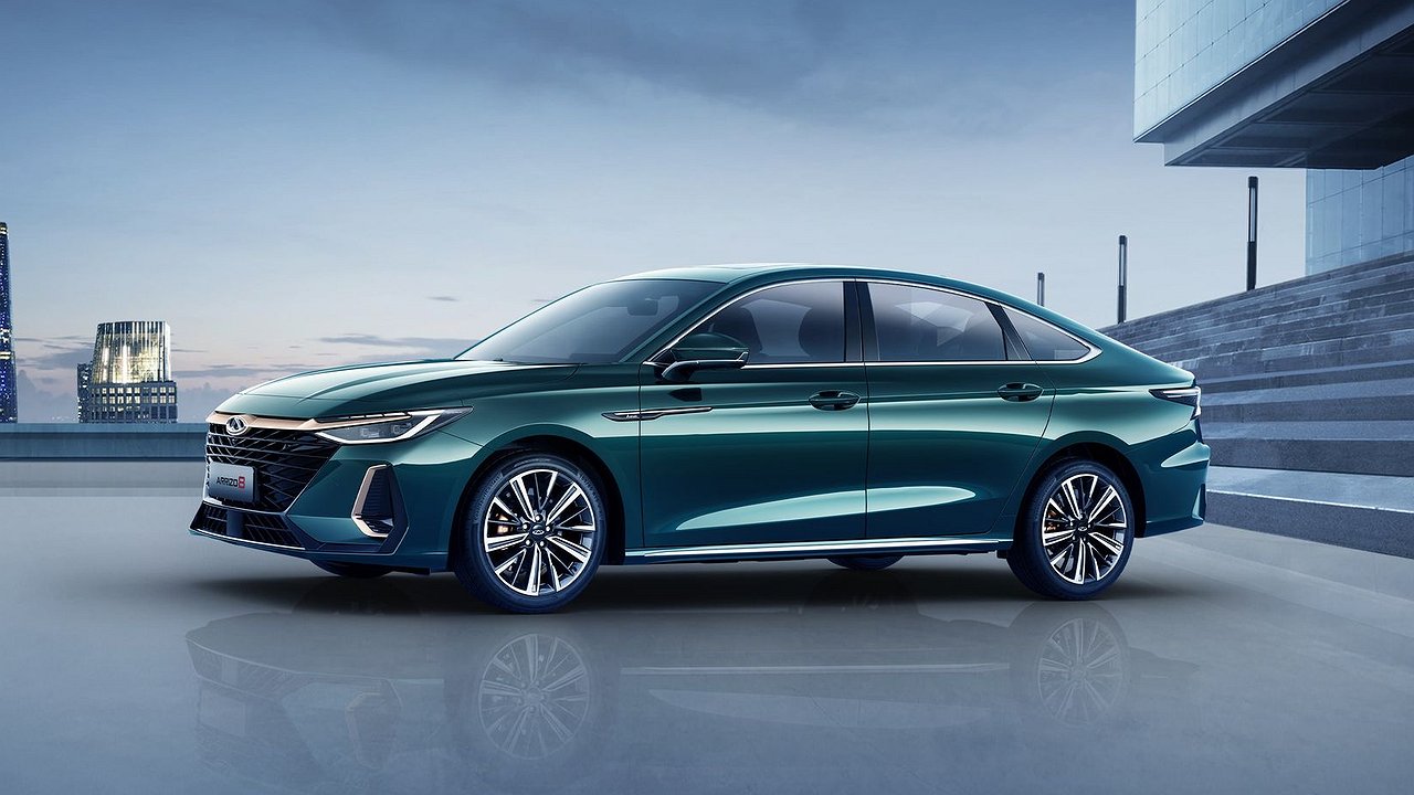 Chinese sedans are ready to smash Russia, the Duma is drivers’ brains and car owners are dealers: results of the week