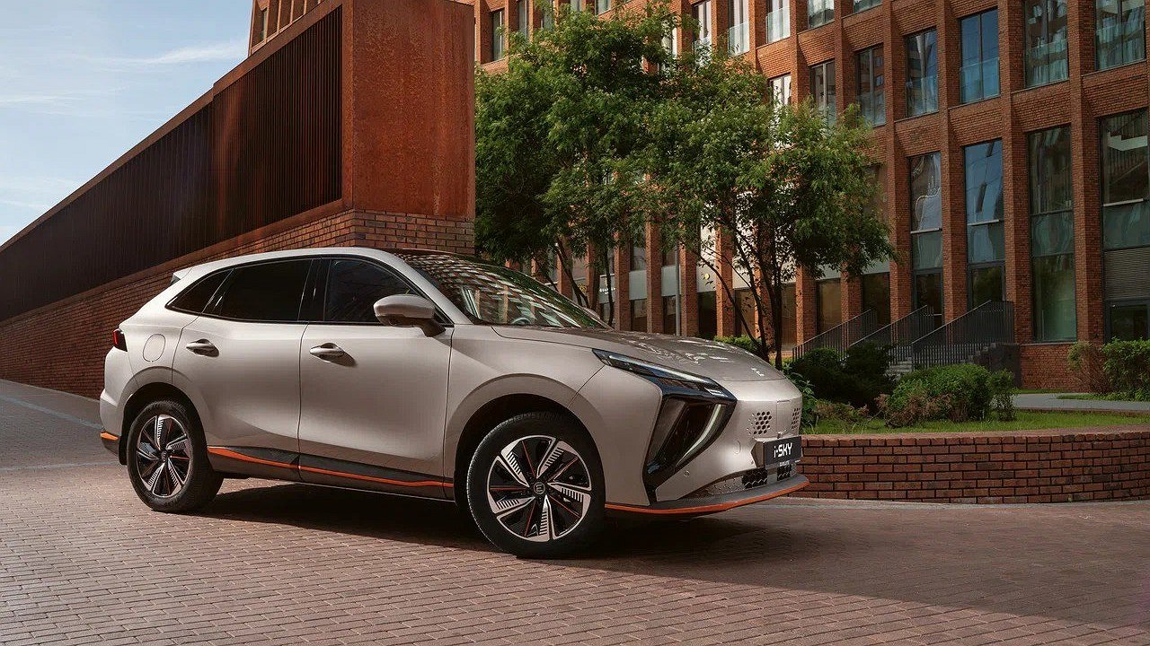 Sales of the electric crossover Evolute i-Sky began in Russia