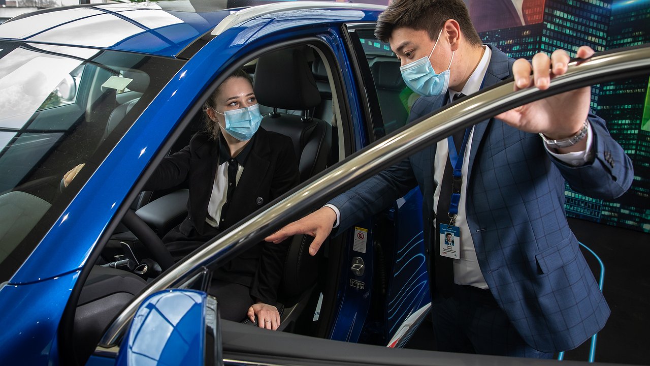 How to seriously save on buying a cheap Chinese car