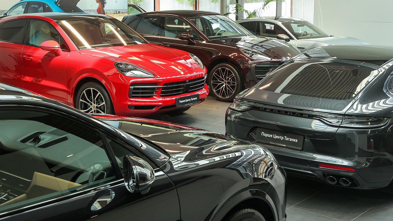 Eat, Don’t Get Dirty: How Car Dealers Reacted to the Rise in Salvage Fees