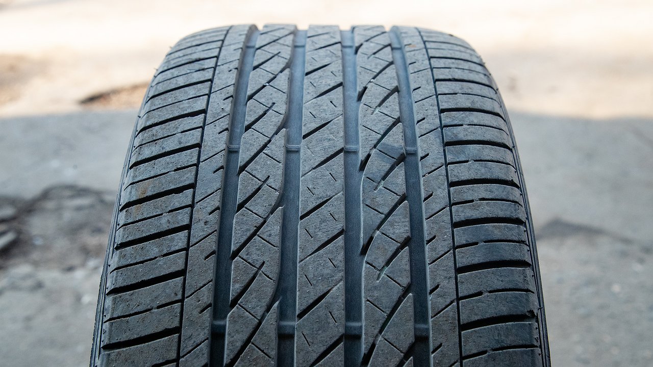 The Ministry of Industry and Commerce promised that the fall of the ruble would not affect car tire prices