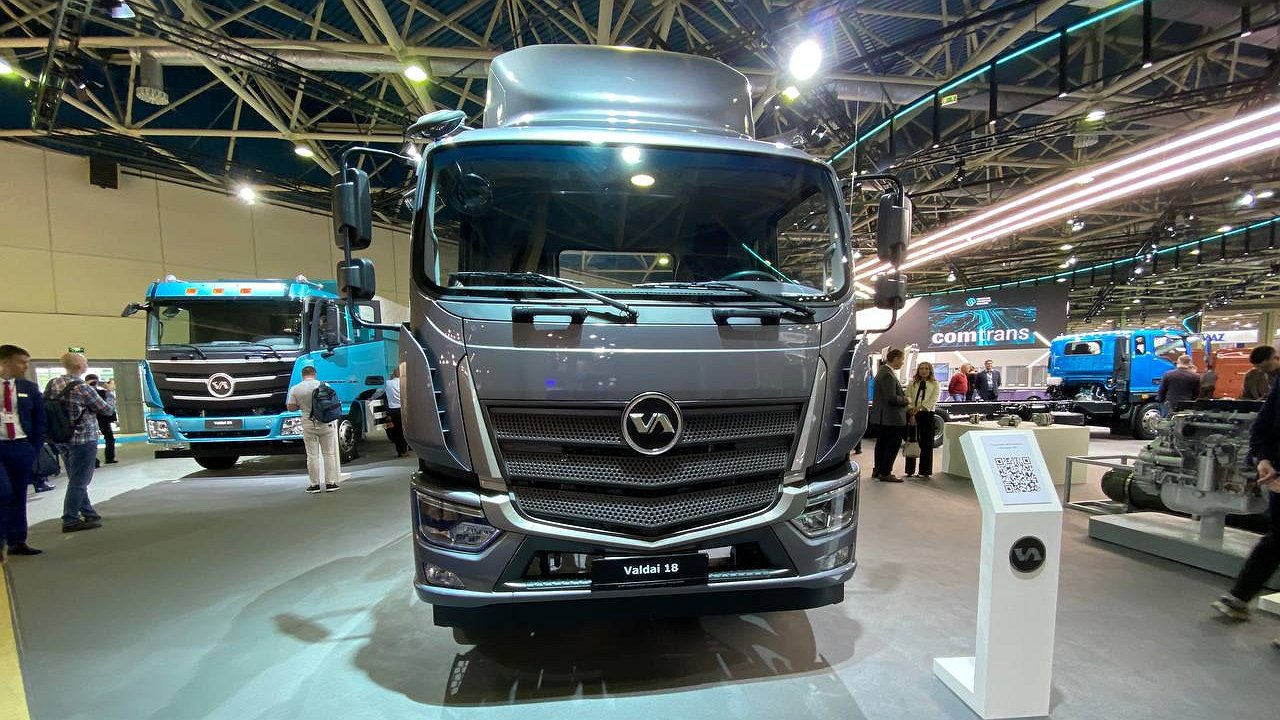 The latest models of Valdai trucks debuted at Comtrans-2023