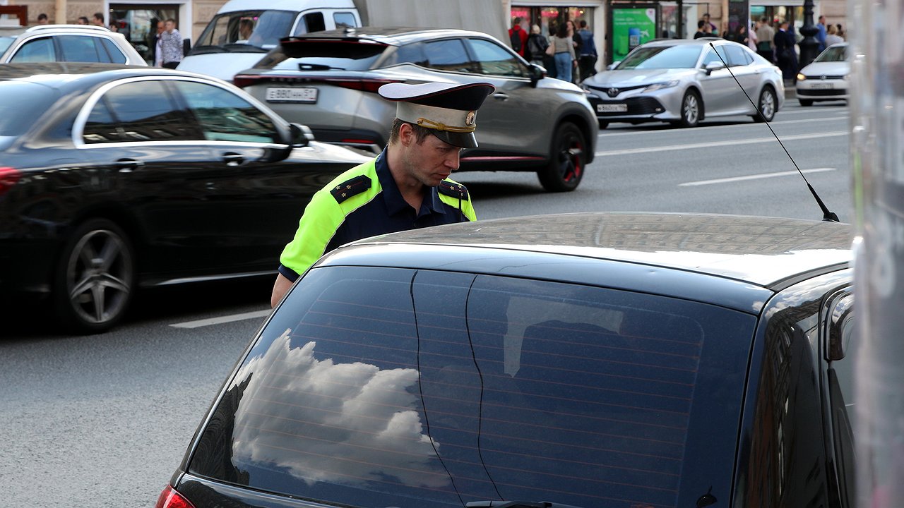 How not to fall into the petty pitfalls of traffic police protocol